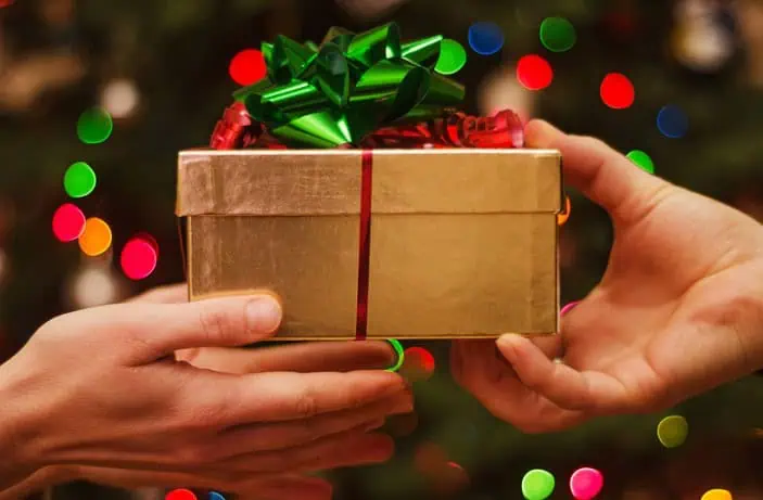Why Conveyor Systems Are Vital for Urgent Holiday Deliveries